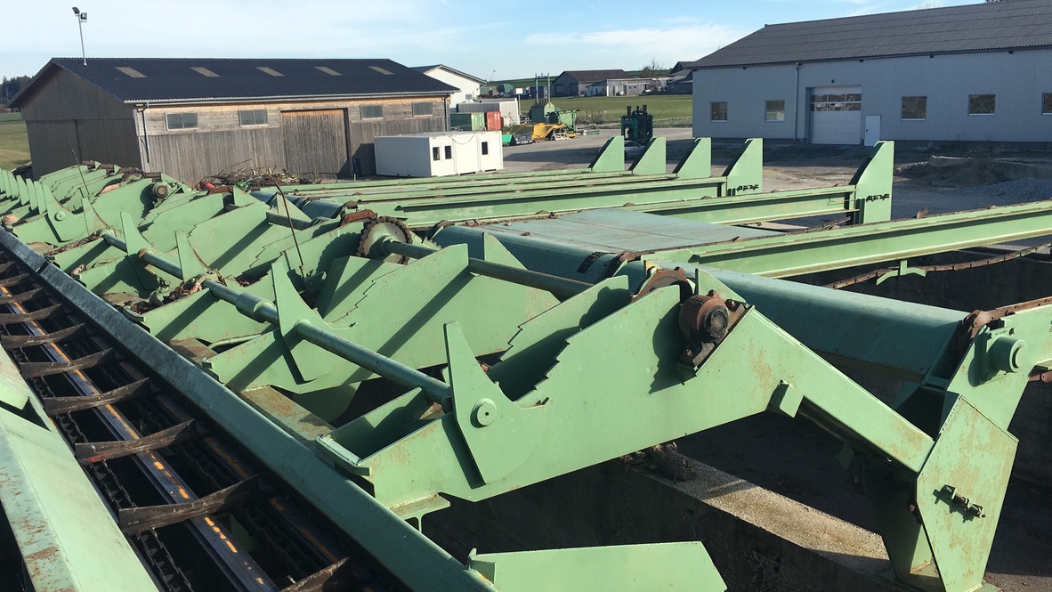 Log yard - Image 4