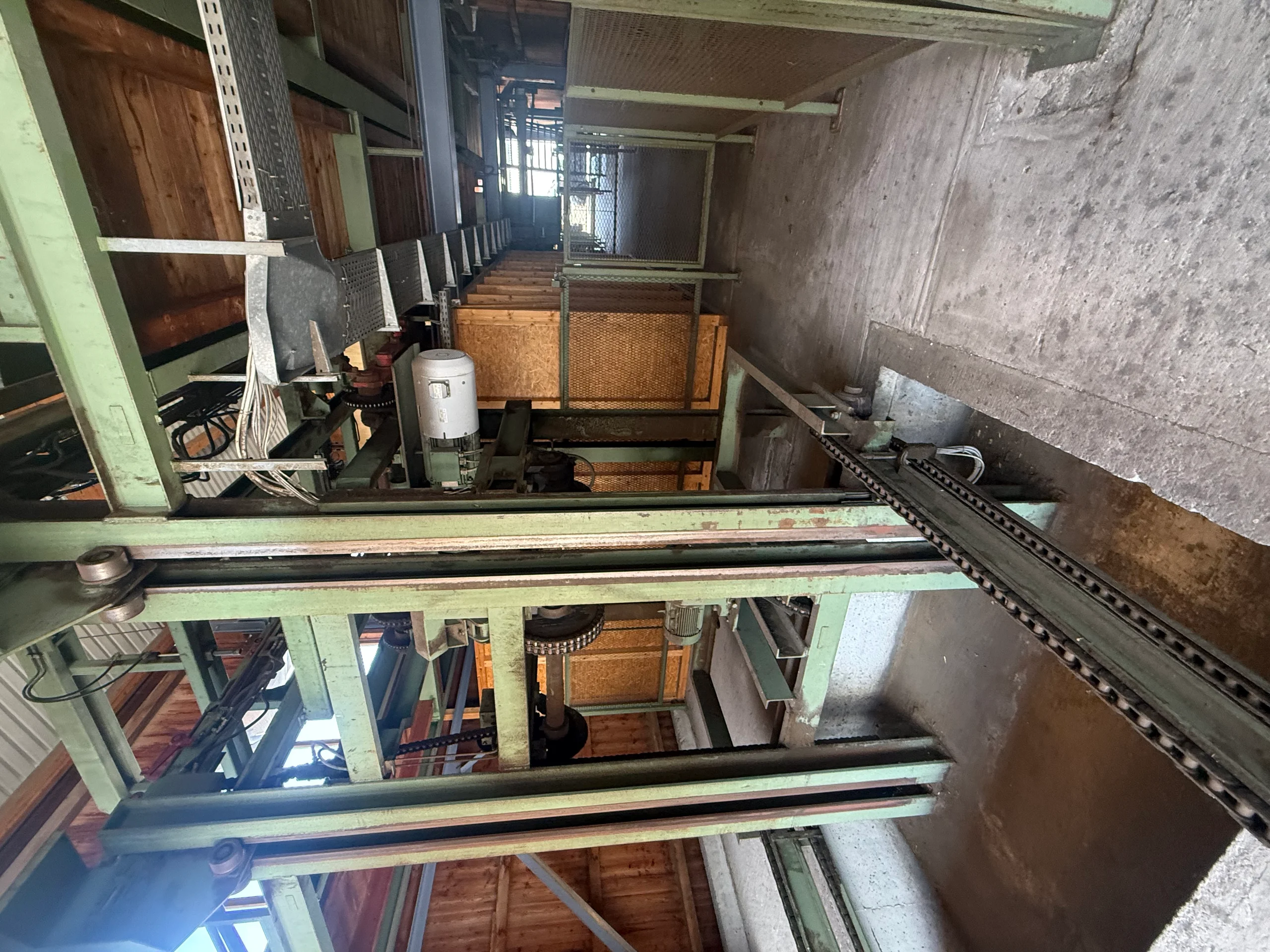 Stacking System - Image 9